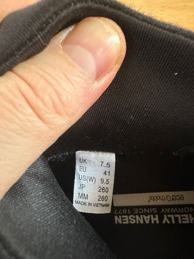 Botas Helly Hansen Talla 41 Negras