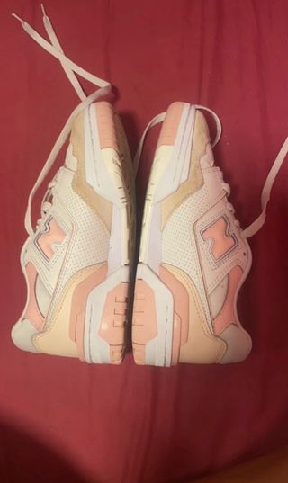 New Balance 550 Rosa y Blanco