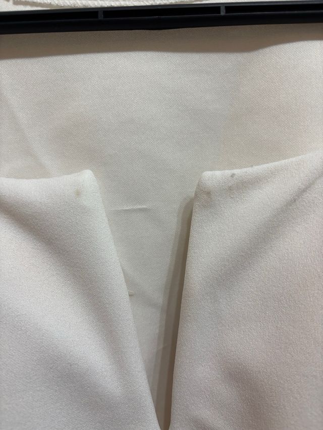 Top blanco escote pronunciado