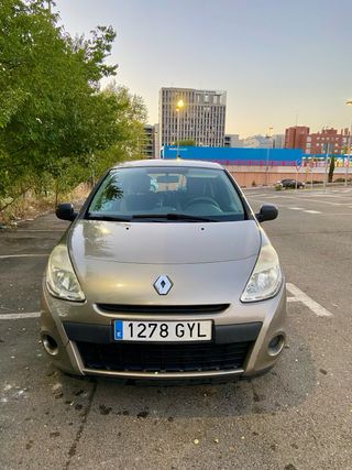 Renault Clio 80.000km