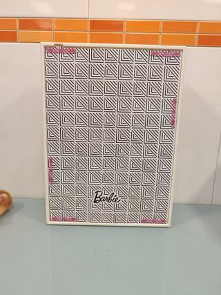 Armario Vestidor Barbie con Accesorios