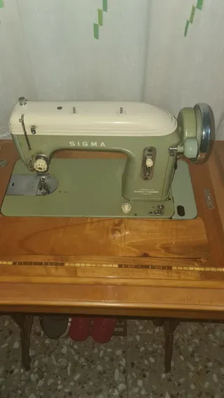 Máquina de coser Sigma