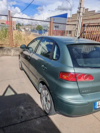 SEAT Ibiza 2004