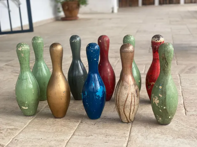 Antiguos bolos de bolera auténticos