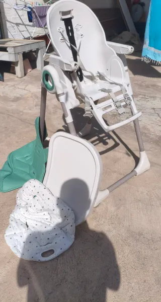 Trona plegable bebé marca Jané