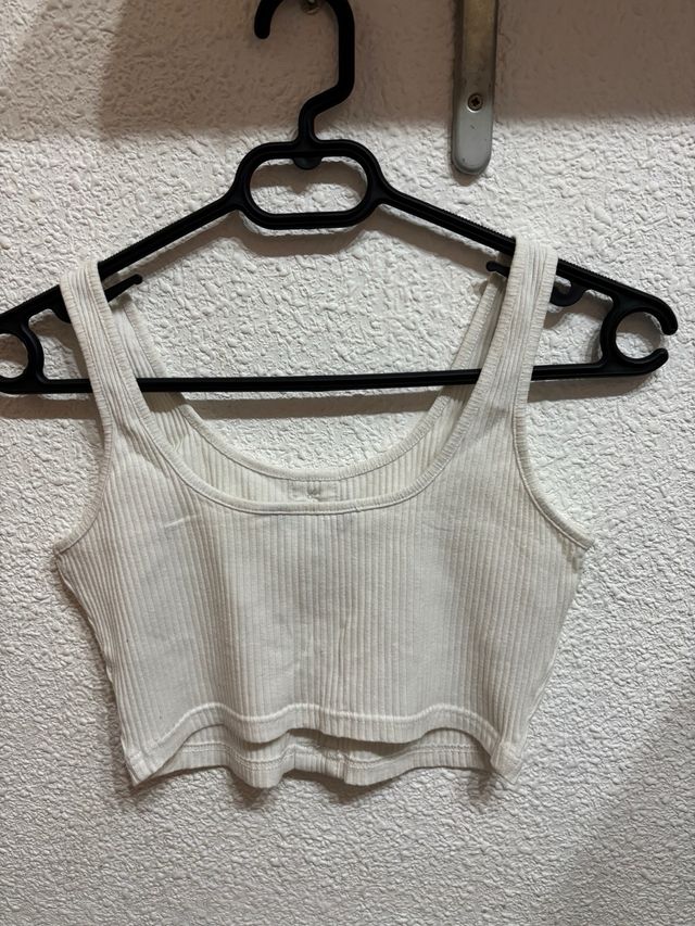 Top blanco roto botones marrones