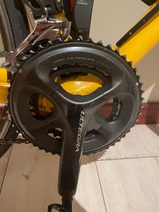 Bicicleta de carretera Trek Émonda SL Amarilla