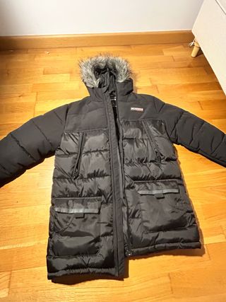 Chaqueta McKenzie Talla 13-14 Años, color Negra