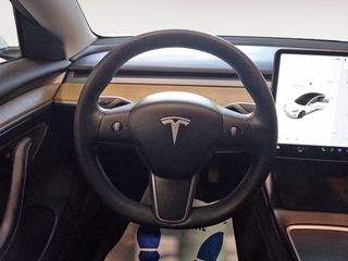 Tesla Model 3 Standard Range Plus RWD