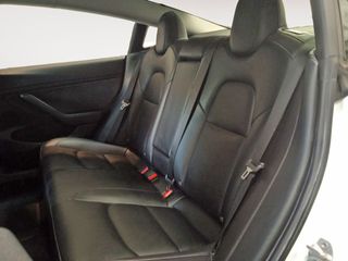 Tesla Model 3 Standard Range Plus RWD