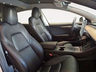 Tesla Model 3 Standard Range Plus RWD