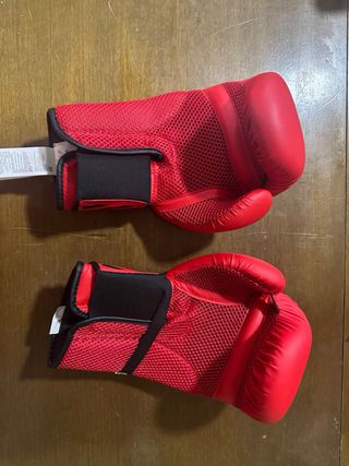Guantes Boxeo 8 OZ Outshock Rojos (2 pares)