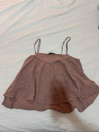 Top Zara Rosa con Encaje