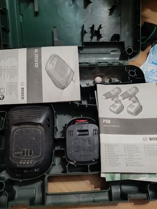 Maletín Bosch con cargador y batería
