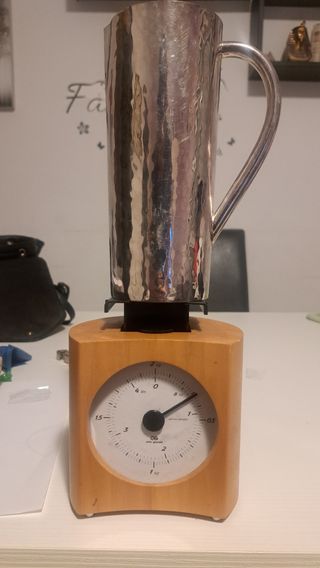 Brocca placcata in  argento fatta a mano