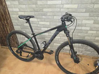 Bicicleta Cube Aim Pro 29