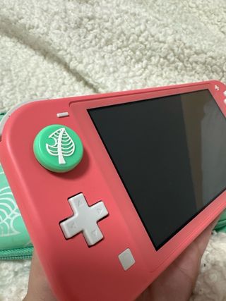 Cover Animal Crossing rosa per Nintendo Switch Lite
