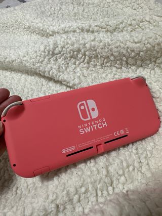 Cover Animal Crossing rosa per Nintendo Switch Lite