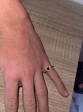 Anillo Corazón Rojo