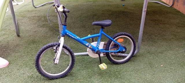 Bicicleta infantil B Twin 10 pulgadas
