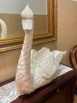 Cisne de cerámica blanco