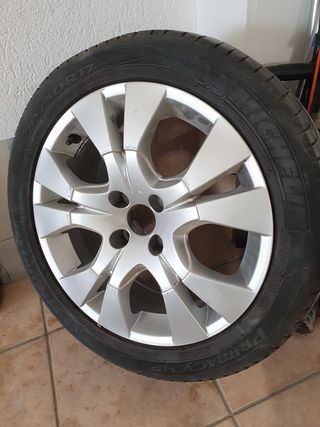 Rueda Michelin 215/50R17 95W C4 Picasso