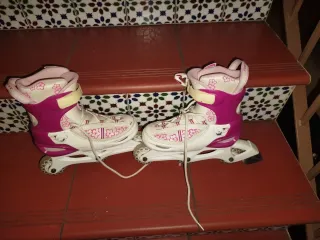 Patines niña T32-34 flores rosa