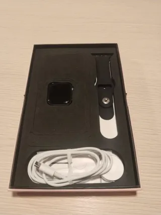 Apple Watch Series 4 40mm Negro/Plata