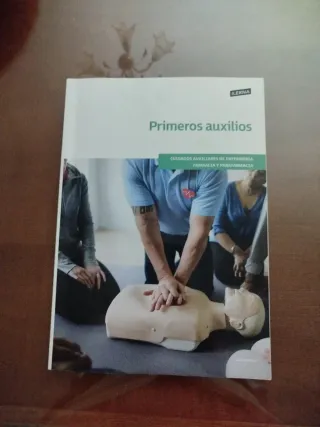 Libro tcae ilerna primeros auxilios