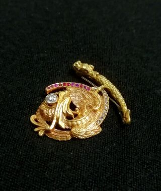 Colgante Dragón Oro 18k & Diamantes
