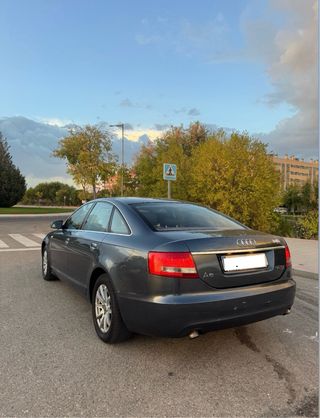 Audi A6 quattro 3.0