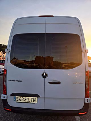 Mercedes-Benz Sprinter 2021