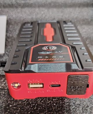 Arrancador Batería Coche Portátil Booster Jumper 