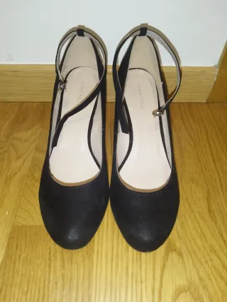 Zapatos de tacón Anna Field negros