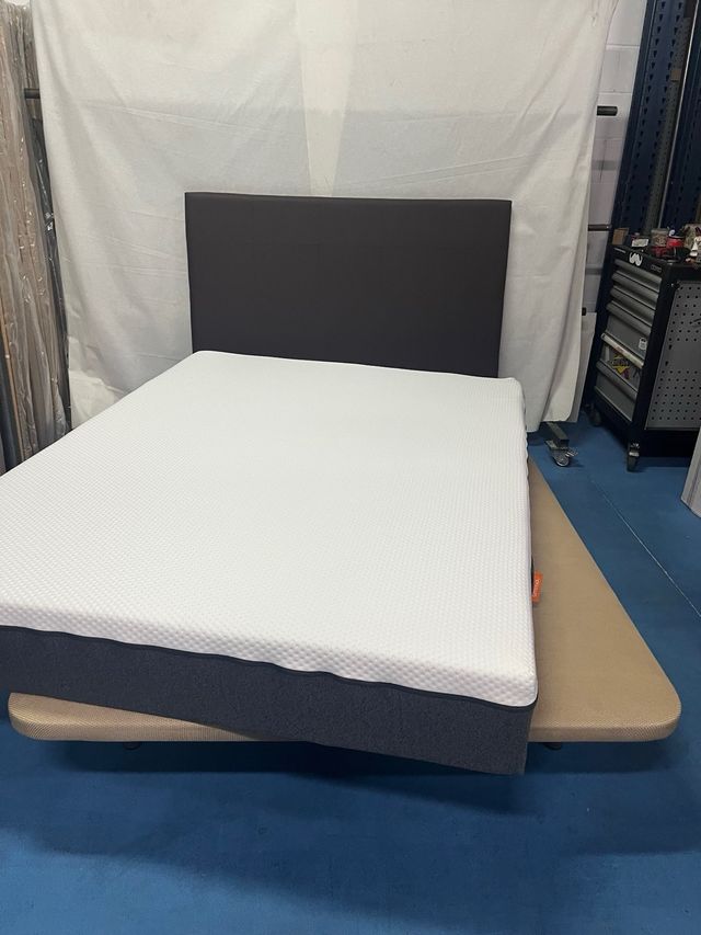 Base imbottita + materasso in visco 150x190