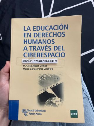 La educación en derechos humanos a través del c...