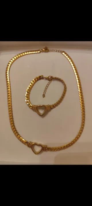 Collar y Pulsera oro 18 k eliminado