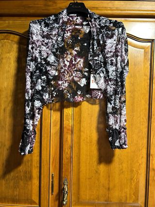 Torera encaje floral