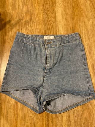 Pantalones cortos vaqueros Bershka