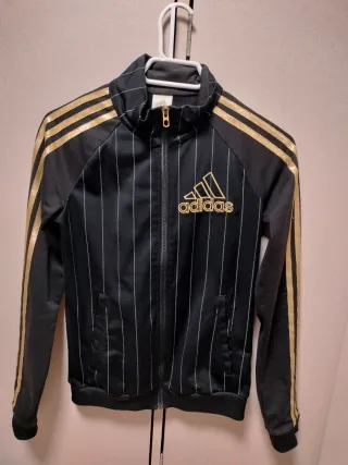 Chaqueta Adidas Talla XS Negra y Dorada