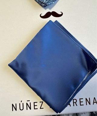 Conjunto Chaleco, Corbata y Pañuelos Azul