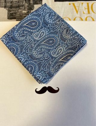 Conjunto Chaleco, Corbata y Pañuelos Azul