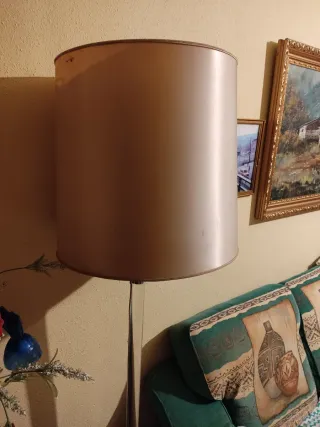 Lámpara de pie 