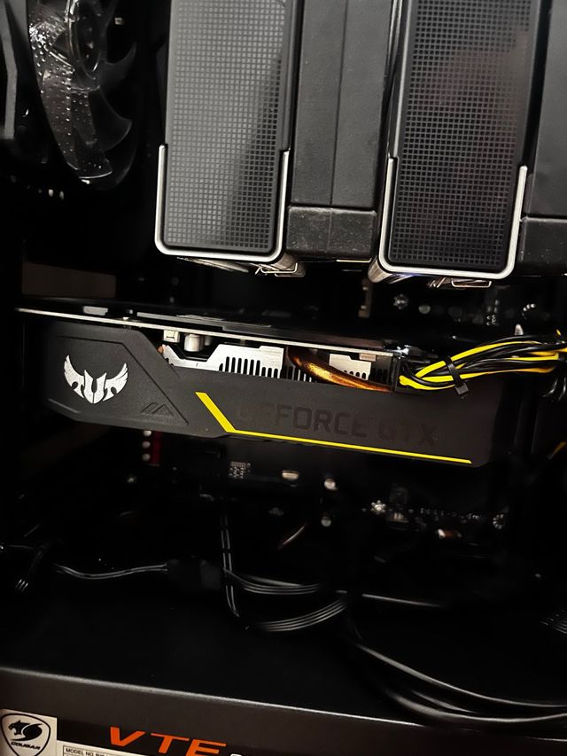 Tarjeta Gráfica ASUS GeForce GTX 1650 SUPER TUF OC