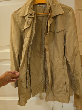 Chaqueta Zara Beige Talla S Elegante Entallada.