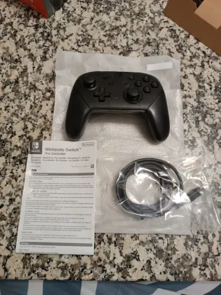 Mando Pro Nintendo Switch