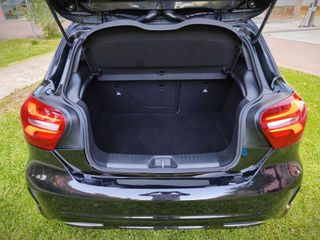 Mercedes-Benz Clase A A 200 d AMG Line