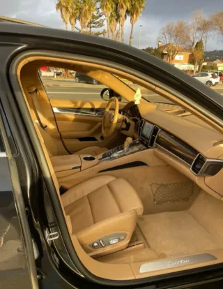 Porsche Panamera Turbo 2011