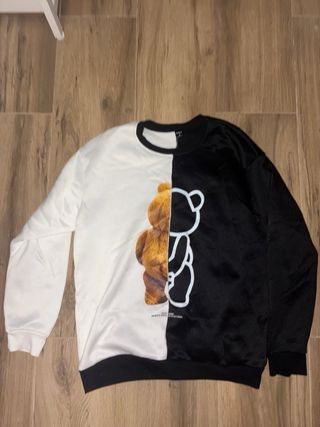 Sudadera Oso Blanco y Negro