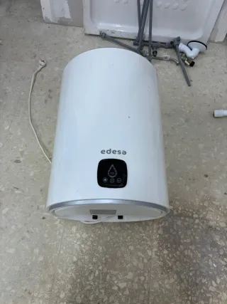 Termo Eléctrico Edesa 50L